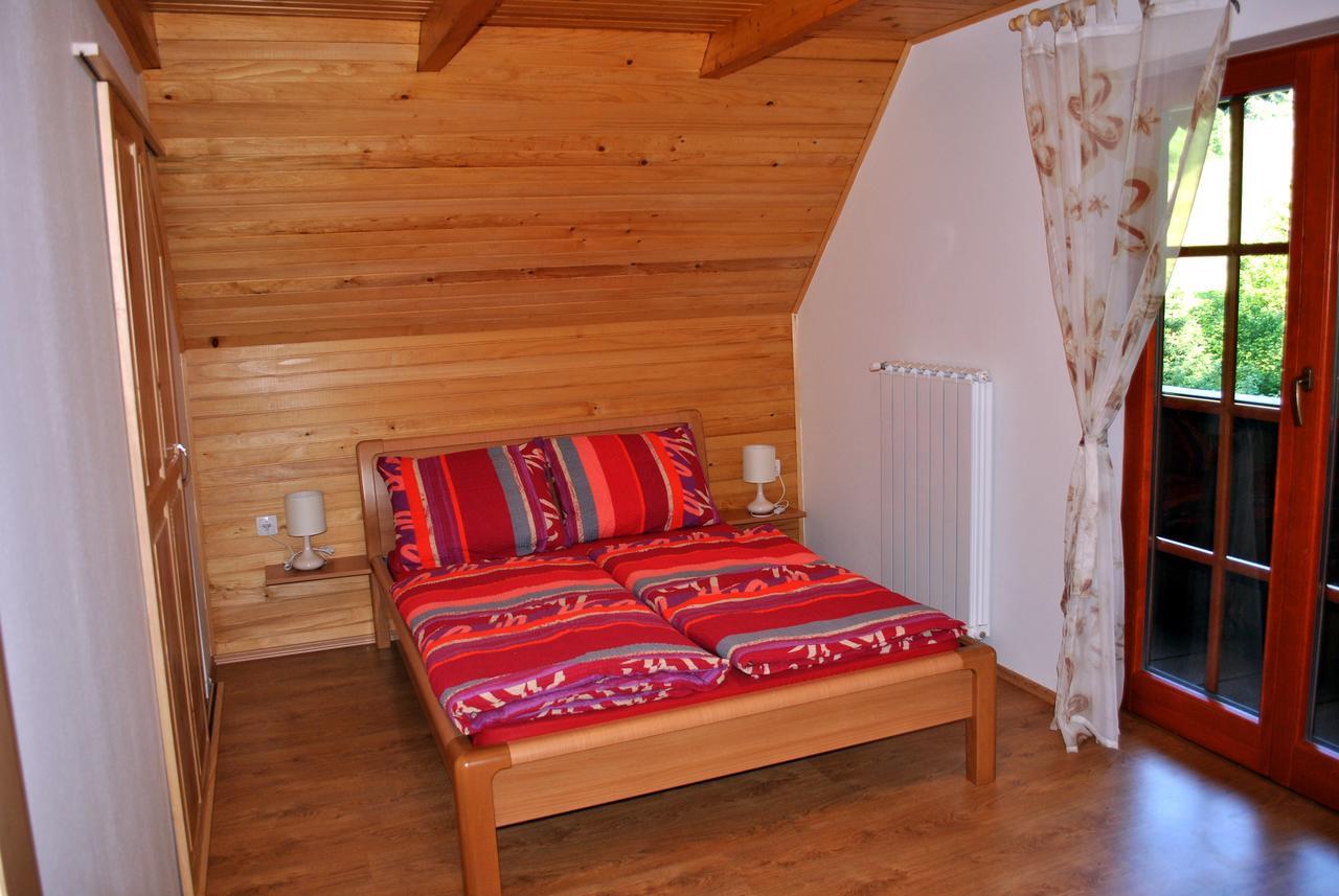 Apartmaji Brloznica Pod Veliko Planino Luče Habitación foto