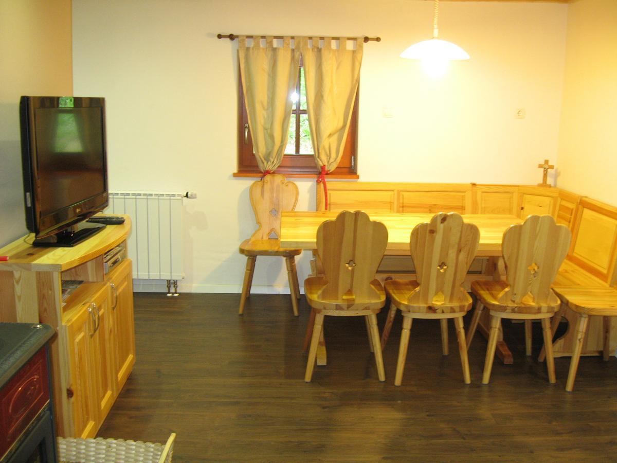Apartmaji Brloznica Pod Veliko Planino Luče Habitación foto